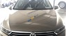 Volkswagen Passat  2.0 AT 2016 - Bán xe Volkswagen Passat 2.0 AT 2017 như mới, nhà chạy 24.000km. Tiết kiệm hơn 300tr khi mua xe mới
