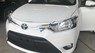 Toyota Vios E 2018 - Cần bán gấp Toyota Vios E -2018 số tay, xe màu trắng, nội thất kem