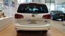Volkswagen Sharan 2017 - Bán xe Volkswagen Sharan năm 2017, màu trắng, nhập khẩu