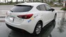 Mazda 3 1.5AT   2015 - Cần bán xe Mazda 3 1.5AT Hatchback năm sản xuất 2015, màu trắng