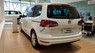 Volkswagen Sharan 2017 - Bán xe Volkswagen Sharan năm 2017, màu trắng, nhập khẩu
