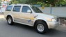 Ford Everest 2.5L 4x2 MT 2005 - Chính chủ bán ô tô Ford Everest 2.5L 4x2 MT đời 2005, màu vàng