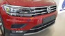 Volkswagen Tiguan Allspace 2018 - Bán xe Volkswagen Tiguan Allspace 2018 màu đỏ Ruby tuyệt đẹp 