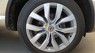 Volkswagen Touareg 2016 - Bán Volkswagen Touareg sản xuất năm 2016, màu vàng, nhập khẩu nguyên chiếc
