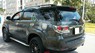 Toyota Fortuner G 2016 - Bán xe Toyota Fortuner 2016 dầu số sàn, màu xám lông chuột