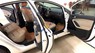 Kia Cerato 2017 - Cần bán lại xe Kia Cerato sản xuất năm 2017, màu trắng, giá 525tr