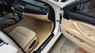 BMW 5 Series G 2016 - Gia đình cần bán Bmw 520i, sx 2016, số tự động, màu trắng tinh cực đẹp