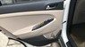 Hyundai Tucson 2017 - Bán xe cũ Hyundai Tucson sản xuất năm 2017, màu trắng 
