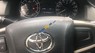 Toyota Innova E 2017 - Cần bán gấp Toyota Innova E năm sản xuất 2017, màu bạc còn mới