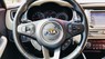 Kia Rondo 2.0AT GAT 2016 - Cần bán gấp Kia Rondo 2.0AT GAT sản xuất 2016, màu trắng