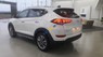 Hyundai Tucson 2018 - Cần bán Hyundai Tucson sản xuất năm 2018, màu trắng, 828 triệu