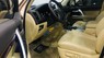Toyota Land Cruiser VX 2016 - Bán Toyota Land Cruiser VX năm sản xuất 2016, màu vàng, nhập khẩu nguyên chiếc