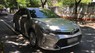 Toyota Camry E 2018 - Bán Toyota  Camry 2.0 2018, xe siêu lướt, màu vàng cát