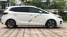 Kia Rondo 2.0 GAT 2017 - Cần bán Kia Rondo 2.0 GAT năm 2017, màu trắng số tự động