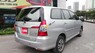 Toyota Innova E 2014 - Bán ô tô Toyota Innova E năm sản xuất 2014, màu bạc