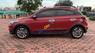 Hyundai i20 Active 2016 - Bán ô tô Hyundai i20 Active năm sản xuất 2016, màu đỏ xe gia đình