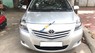 Toyota Vios 1.5 E 2013 - Bán Toyota Vios 1.5 E sản xuất năm 2013, màu bạc. Hàng tuyển