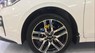 Kia Cerato  1.6 MT 2019 - Bán xe Kia Cerato 1.6 MT năm sản xuất 2019, màu trắng giá cạnh tranh