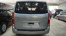 Hyundai Grand Starex 2011 - Cần bán lại xe Hyundai Grand Starex 2011, màu bạc, nhập khẩu nguyên chiếc, giá tốt