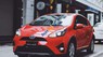 Toyota Prius 2018 - Bán xe Toyota Prius sản xuất 2018, màu đỏ, nhập khẩu nguyên chiếc