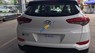 Hyundai Tucson 2.0AT  2019 - Cần bán xe Hyundai Tucson 2.0AT sản xuất năm 2019, màu trắng