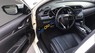 Honda Civic   2017 - Bán Honda Civic đời 2017, màu trắng, nội thất mới 100%, rộng rãi rất đẹp