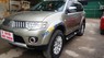 Mitsubishi Pajero Sport 4x4 MT 2011 - Bán Mitsubishi Pajero Sport 4x4 MT năm sản xuất 2011, màu xám