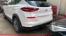 Hyundai Tucson 2019 - Cần bán Hyundai Tucson sản xuất 2019, màu trắng, giá tốt