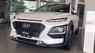 Hyundai GDW 2.0AT 2019 - Cần bán xe Hyundai Kona 2.0AT năm 2019, màu trắng, 636tr