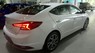 Hyundai Elantra 2021 - Bán xe Hyundai Elantra 1.6MT 2021, màu trắng giảm giá trực tiếp, vay NH 80%