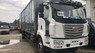 Howo La Dalat 2019 - Đại lý bán xe tải 7 tấn thùng kín 10m chở balech tại Đồng Nai