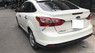 Ford Focus MT 2014 - Cần bán lại xe Ford Focus MT năm sản xuất 2014, màu trắng số sàn giá cạnh tranh