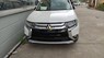 Mitsubishi Outlander 2019 - Bán xe Mitsubishi Outlander sản xuất năm 2019, màu trắng