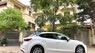 Mazda 3 2017 - Cần bán gấp Mazda 3 năm 2017, màu trắng số tự động 