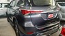 Toyota Fortuner V (4x2) 2017 - Bán Fortuner V 4x2, số tự động, máy xăng, 2017, màu bạc, 27.000km