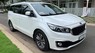 Kia Sedona   2017 - Bán xe Kia Sedona đời 2017 màu trắng, nội thất nâu, trả trước 400 triệu nhận xe ngay