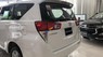 Toyota Innova 2.0E MT 2019 - Bán Toyota Innova 2.0E MT năm sản xuất 2019, màu trắng