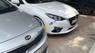 Mazda 3   2016 - Cần bán lại xe Mazda 3 sản xuất 2016, màu trắng xe gia đình, giá 580tr