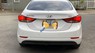 Hyundai Elantra 2015 - Cần bán lại xe Hyundai Elantra sản xuất 2015, màu trắng, nhập khẩu Hàn Quốc