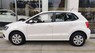 Volkswagen Polo 2016 - Cần ra gấp chiếc Polo trắng Ngọc Trinh 579 triệu, mới 99%, xe ít đi giữ gìn cẩn thận, fix thêm cho người thiện chí