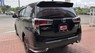 Toyota Innova Venturer 2017 - Bán Toyota Innova Venturer năm sản xuất 2017, màu đen, 780tr