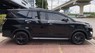 Toyota Innova Venturer 2017 - Bán Toyota Innova Venturer năm sản xuất 2017, màu đen, 780tr