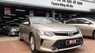 Toyota Camry E 2017 - Camry 2017, biển SG mới đi 28.000km, xe đẹp keng, giảm giá mạnh khi xem xe