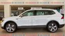 Volkswagen Tiguan 2018 - ưu đãi phí trước bạ cho Xe Tiguan Luxury 7 chỗ,Gầm cao, 2.0TSI+Gói quà tặng Phụ Kiện cao cấp Chính Hãng.Lh Ms.Uyên