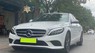 Mercedes-Benz C class C200 2018 - Cần bán lại xe Mercedes C200 2018, màu trắng