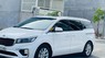 Kia Sedona   Luxury  2018 - Cần bán xe Kia Sedona Luxury sản xuất năm 2018, màu trắng, giá 915tr