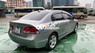 Honda Civic 2.0AT 2010 - Cần bán gấp Honda Civic 2.0AT sản xuất năm 2010, màu bạc xe gia đình
