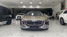 Bán Mercedes May Bach S680 màu đỏ, nóc vàng, sản xuất 2022, xe sẵn giao ngay.