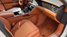Bán xe Bentley FLying Spur sản xuất năm 2022 nhập mới 100%. Bản 4 ghế 