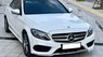 Mercedes-Benz C300 AMG 2017 - Nhà cần bán Mercedes C300 AMG 2017, số tự động, màu trắng